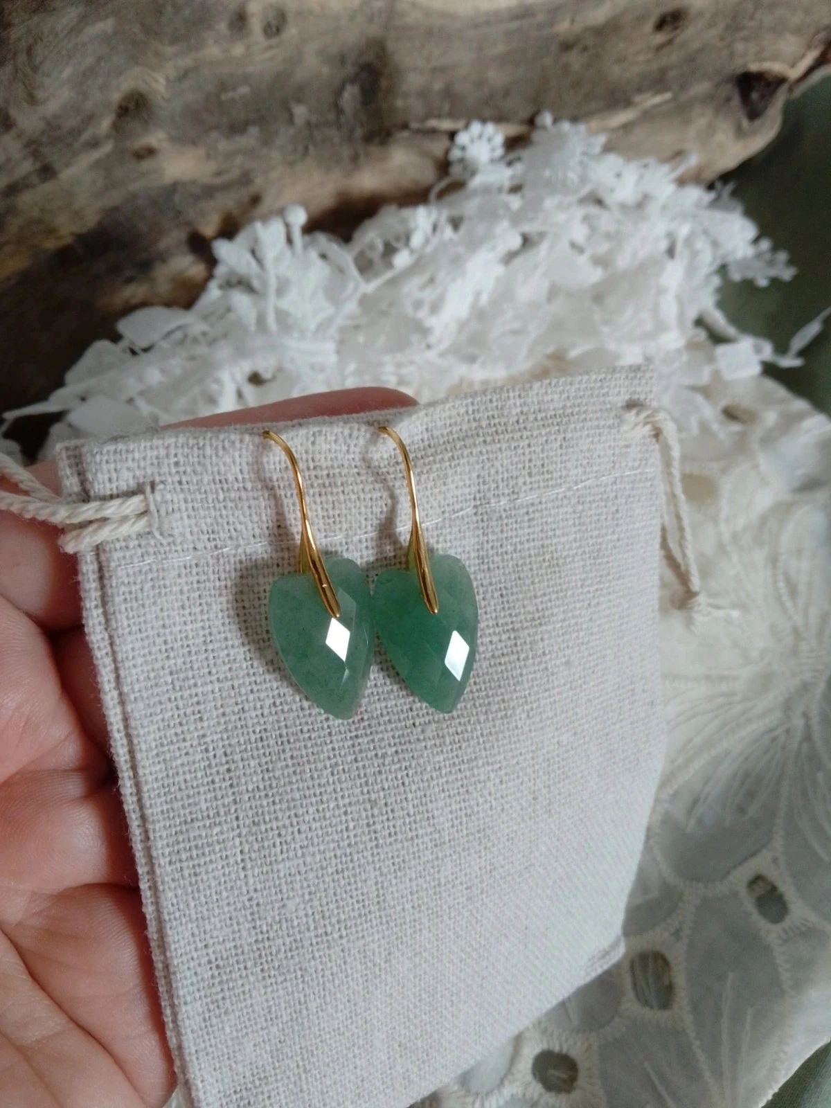 Boucles d'oreilles bohèmes pierres naturelles d'aventurine verte